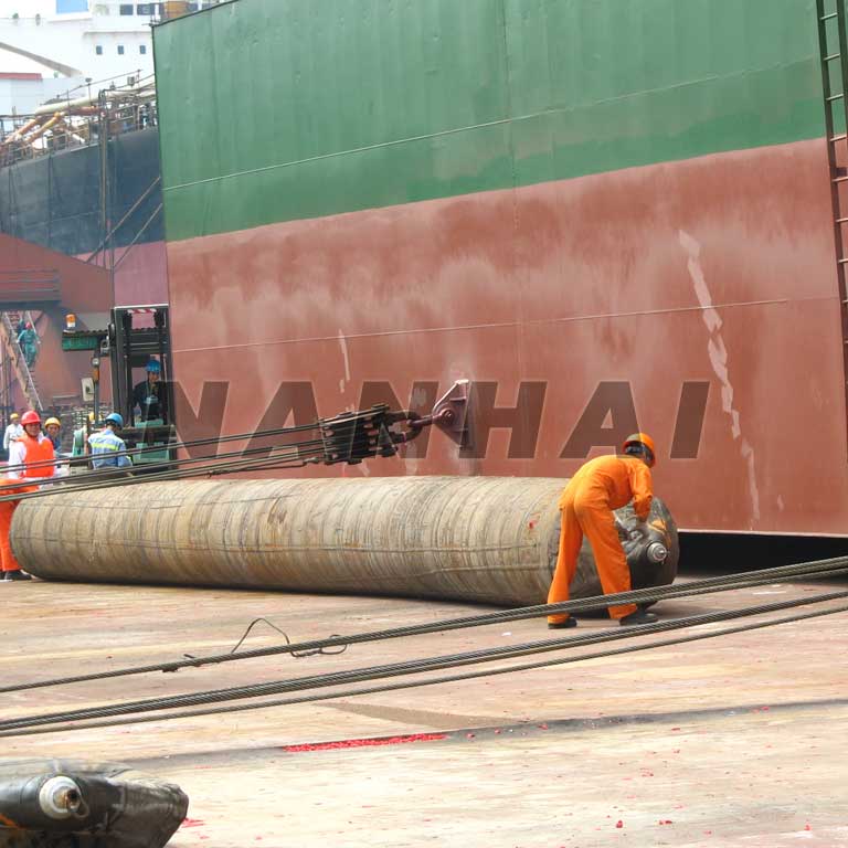 Ship-Launching-Airbag-Marine-Launching-Airbag-in-Sale