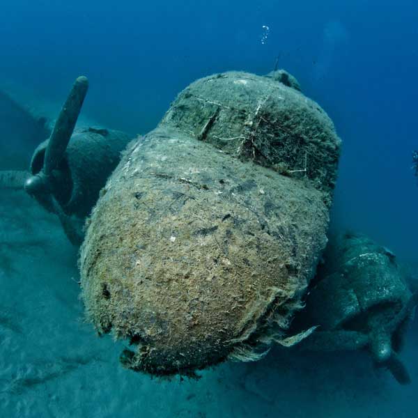 飞行器助浮 海洋管道