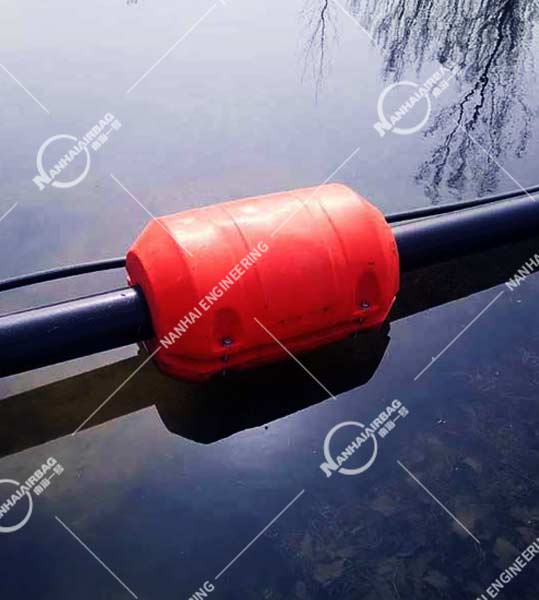 南海管道助浮浮体