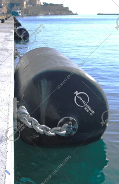 南海泡沫护舷